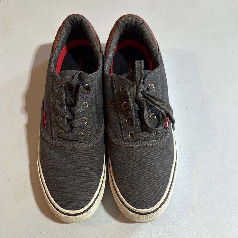 Levi’s Men's Black Canvas Sneakers